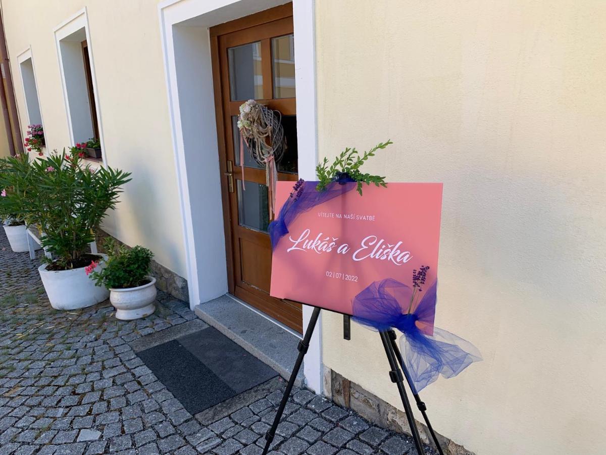 Zamek Jindrichovice Hotel Kolinec Eksteriør billede